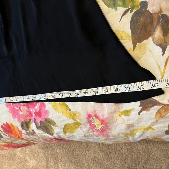 LANE BRYANT Blouse Size 18 / 20 Striped Asymetrical - Picture 15 of 16